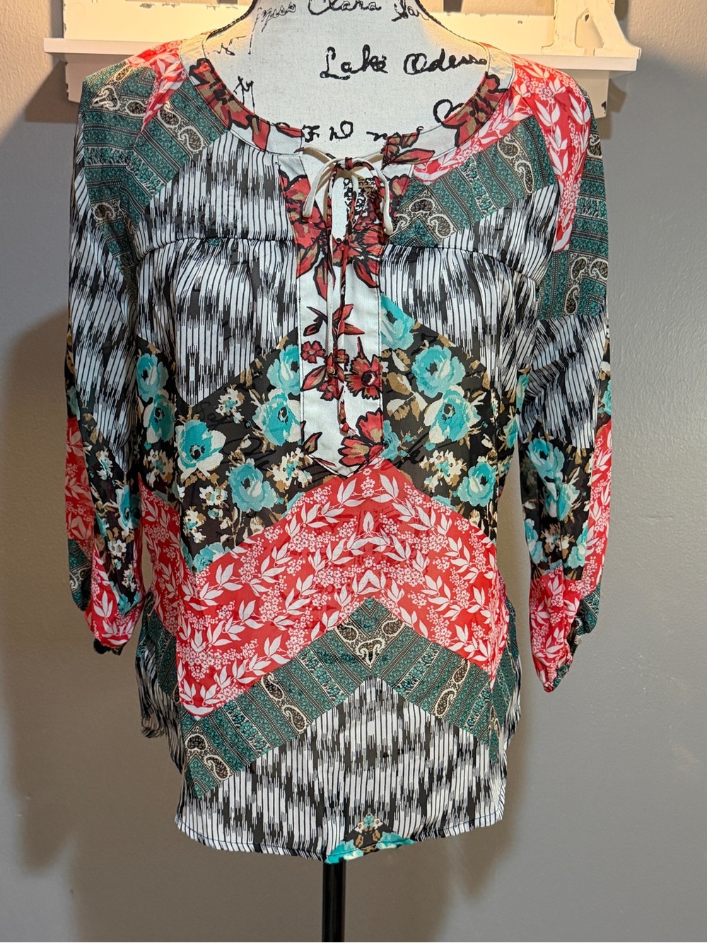 FIG & FLOWER CORAL/TEAL/BLACK PATCHWORK BOHO BLOUSE SZ S